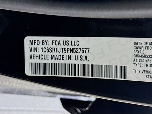 Used 2023 RAM 1500 Laramie AWD/4WD image 39