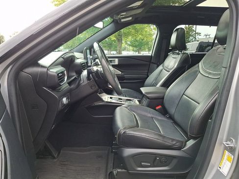 Used 2021 Ford Explorer ST w/ Equipment Group 401A AWD/4WD image 15