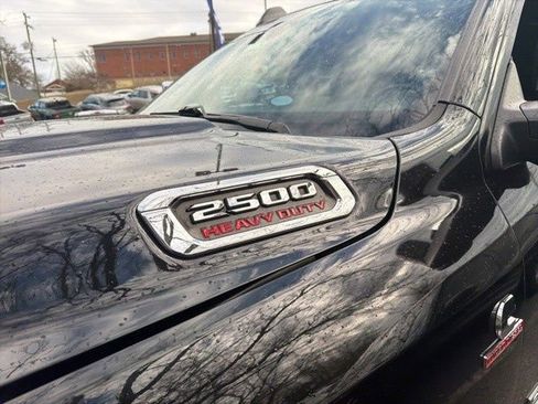 Used 2021 RAM 2500 Limited image 5