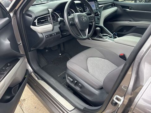 Used 2024 Toyota Camry LE FWD image 7