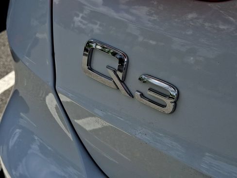 Certified 2023 Audi Q3 2.0T Premium w/ Convenience Package AWD/4WD image 30