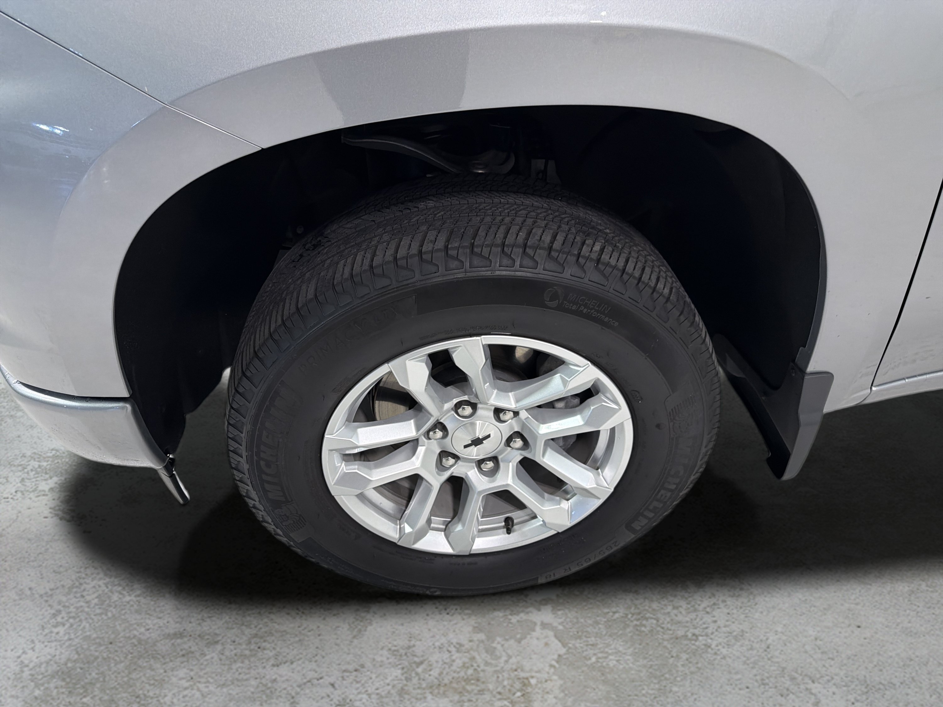 Used 2026 Chevrolet Silverado 1500 RST AWD/4WD image 19