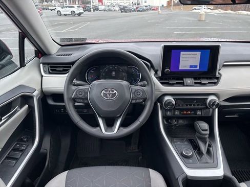 Certified 2024 Toyota RAV4 XLE w/ Convenience Package image 24
