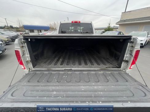 Used 2016 RAM 1500 Laramie image 19