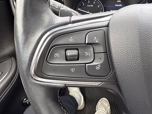 Used 2023 Buick Envision Avenir AWD/4WD image 19
