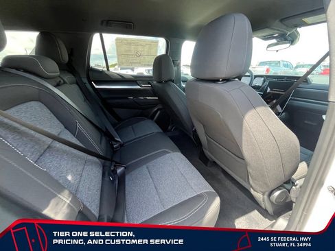 New 2026 GMC Terrain Elevation w/ Black Edition FWD image 18