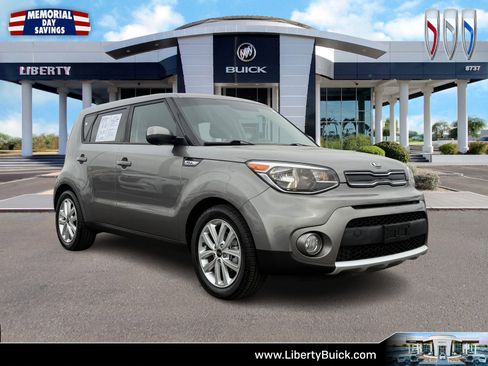 Used 2017 Kia Soul + FWD image 1