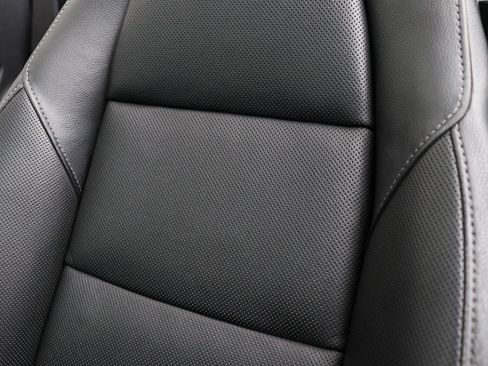 Used 2017 Porsche 911 Carrera image 34
