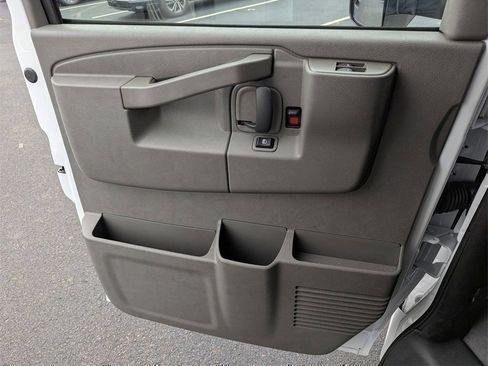 New 2025 GMC Savana 3500 Extended w/ Power Convenience Package RWD image 13