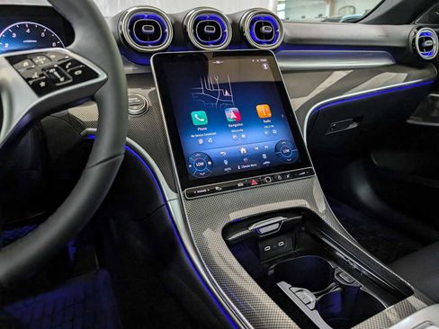 Used 2025 Mercedes-Benz C 300 4MATIC Sedan image 29