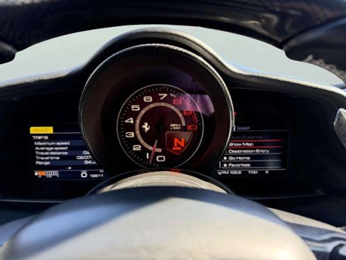 Used 2018 Ferrari 488 GTB image 28