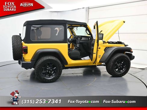 Used 2021 Jeep Wrangler Sport AWD/4WD image 35