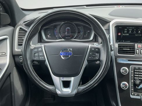 Used 2016 Volvo XC60 T6 R-Design Platinum AWD/4WD image 9