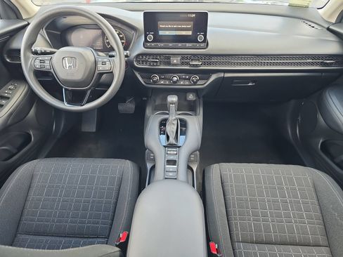 Certified 2025 Honda HR-V LX image 9