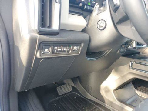 New 2026 GMC Hummer EV SUV AWD/4WD image 15
