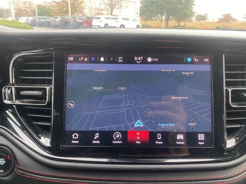 Used 2024 Dodge Durango GT image 23