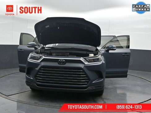Certified 2024 Toyota Grand Highlander XLE image 52