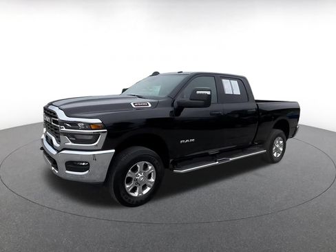 Used 2025 RAM 2500 Big Horn AWD/4WD image 8