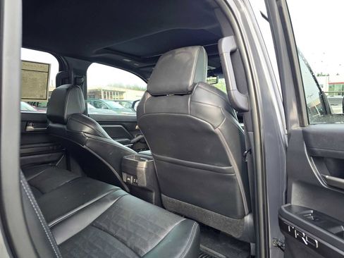 Certified 2025 Toyota Tacoma TRD Off-Road w/ TRD Off Road Premium Package image 16