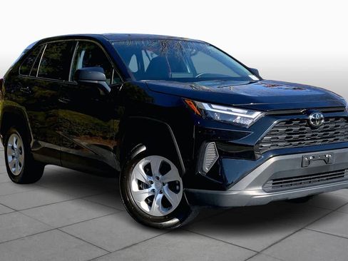 Used 2024 Toyota RAV4 LE image 3