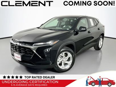 Used 2025 Chevrolet Trax LS w/ LS Convenience Package
