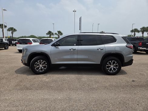 Used 2025 GMC Acadia AT4 w/ LPO, Floor Liner Package AWD/4WD image 4
