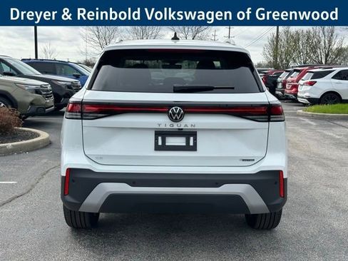 New 2026 Volkswagen Tiguan SE AWD/4WD image 6