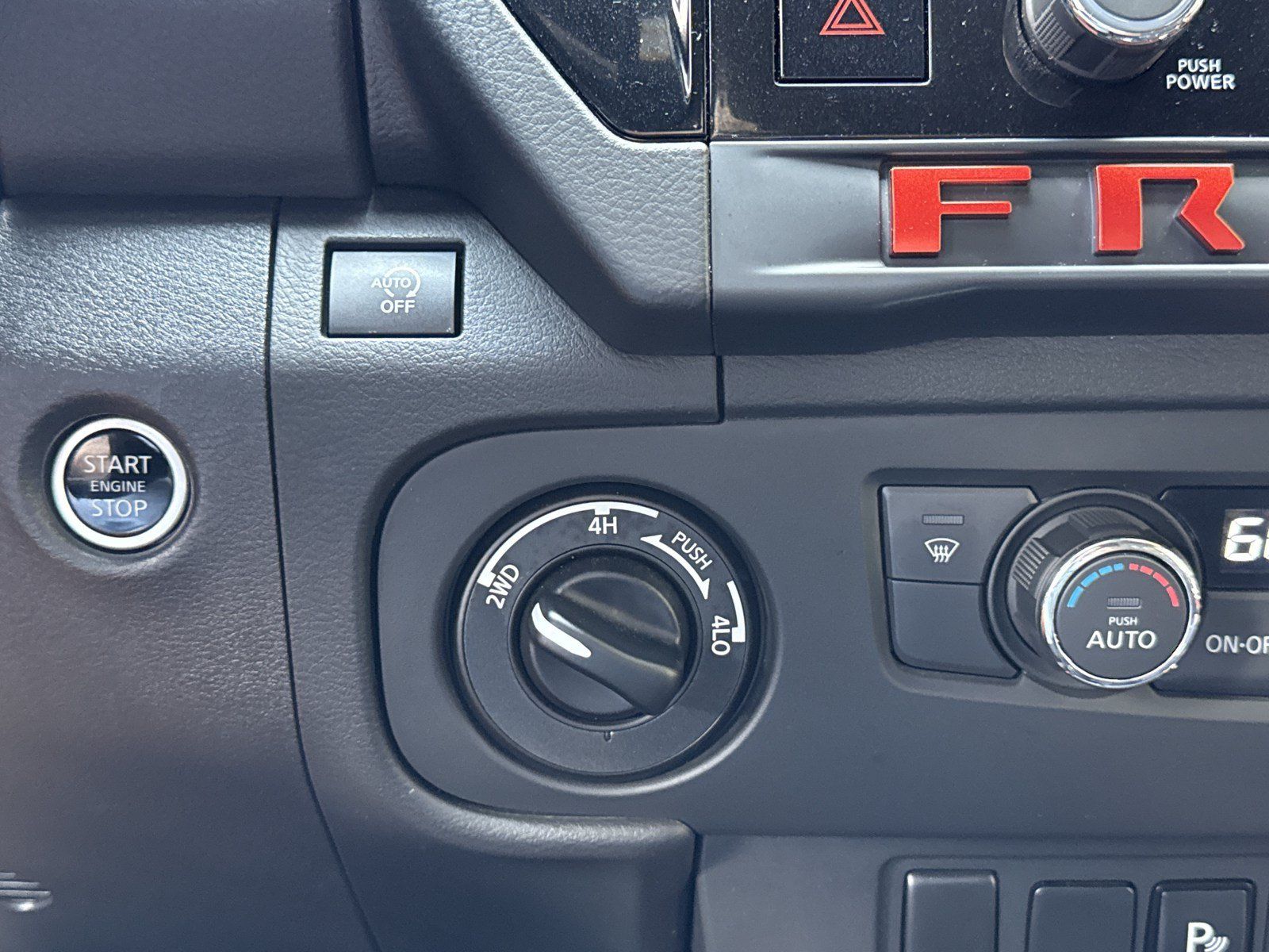 Used 2025 Nissan Frontier PRO-4X AWD/4WD image 26