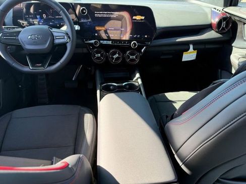 New 2026 Chevrolet Blazer EV RS AWD/4WD image 8