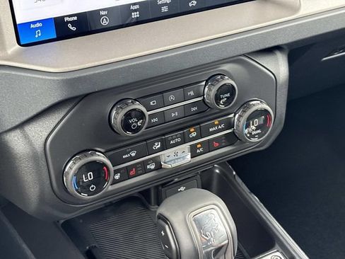 New 2026 Ford Bronco Outer Banks AWD/4WD image 30