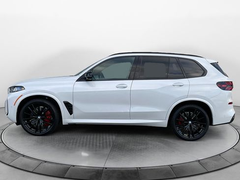 New 2026 BMW X5 M60i image 4
