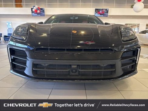 Used 2024 Porsche Panamera 4 image 2