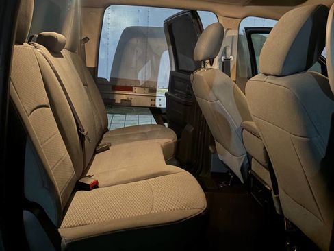 Used 2016 RAM 1500 Express w/ Popular Equipment Group AWD/4WD image 20