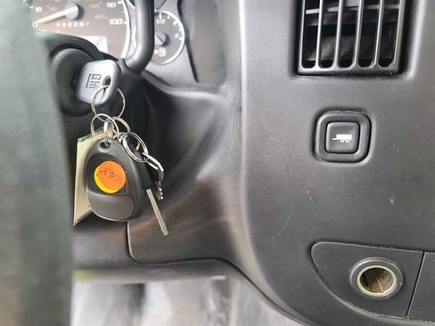 Used 2016 GMC Savana 2500 Extended image 22