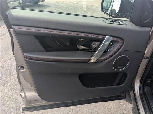 Used 2022 Land Rover Discovery Sport S R-Dynamic image 10