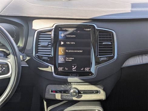 Used 2022 Volvo XC90 T8 Inscription w/ Advanced Package image 18