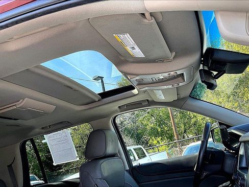 Used 2019 GMC Yukon Denali w/ Denali Ultimate Package image 17