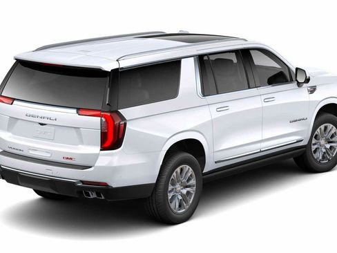 New 2026 GMC Yukon XL Denali w/ Sun & Power Step Package image 34