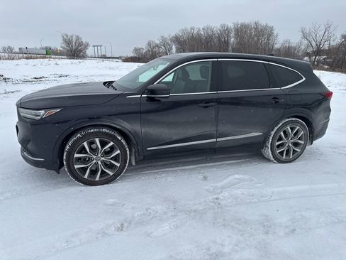 Used 2022 Acura MDX SH-AWD w/ Technology Package image 4