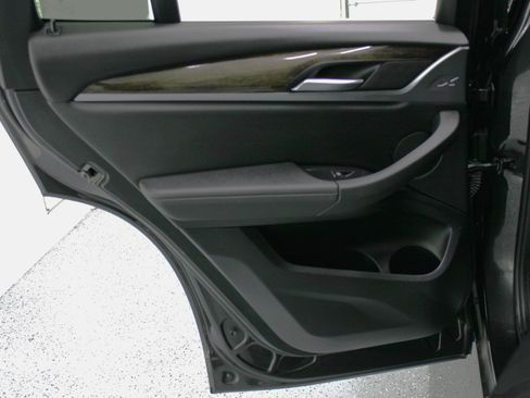 Used 2018 BMW X3 xDrive30i w/ Convenience Package image 42