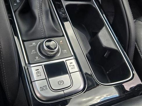 Used 2022 Kia Telluride EX w/ EX Premium Package image 12