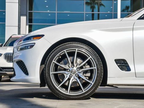 Used 2022 Genesis G70 3.3T image 11