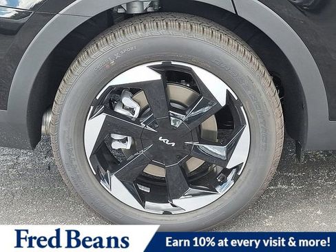 New 2025 Kia Sorento EX w/ EX Panoramic Sunroof Package image 5