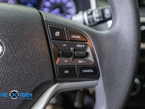 Used 2021 Hyundai Tucson SE w/ Cargo Package FWD image 14