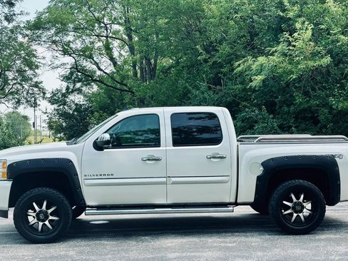 Used 2012 Chevrolet Silverado 1500 LTZ AWD/4WD image 7
