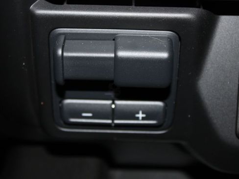 Used 2022 GMC Sierra 2500 AT4 w/ AT4 Preferred Package image 50