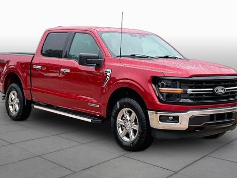 Used 2025 Ford F150 XLT w/ Equipment Group 301A Standard AWD/4WD image 3