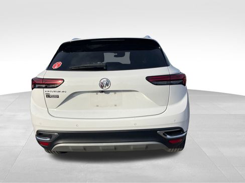 Used 2023 Buick Envision Essence image 9