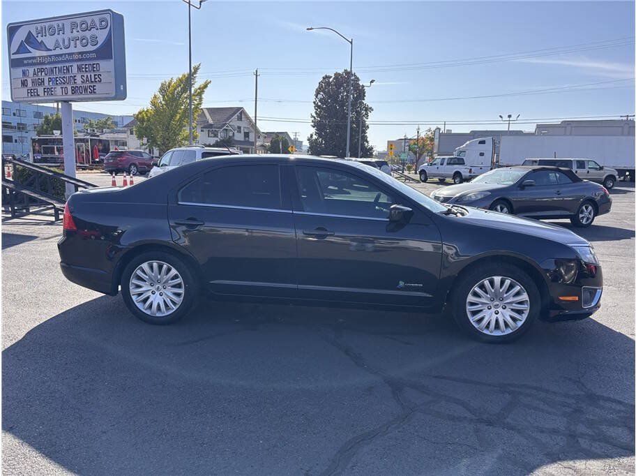 Used 2012 Ford Fusion Hybrid FWD image 6