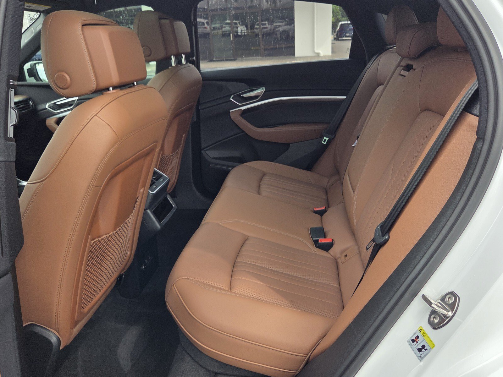 Used 2024 Audi Q8 e-tron Premium Plus AWD/4WD image 11